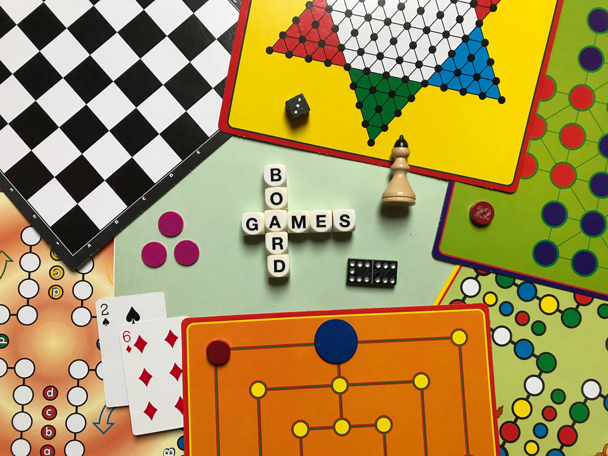 Front Page -BOARDGAMES Sales board games scaled 1