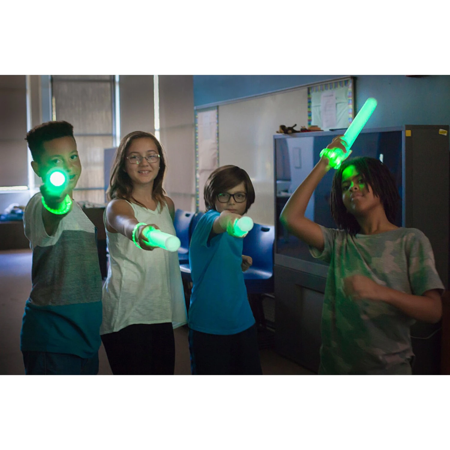 Starlux Glow Battle Knights Family Pack 5 Starlux Glow Battle Knights Family Pack - Image 3